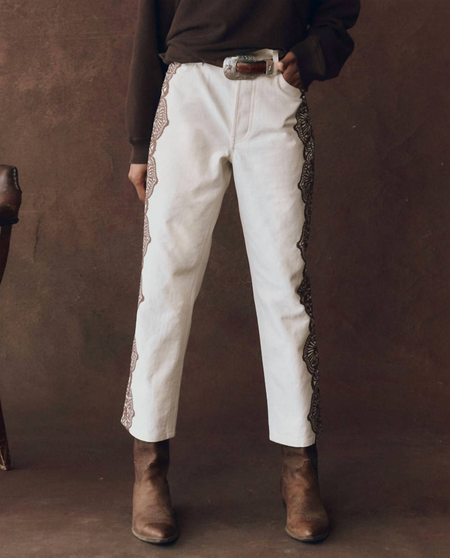 The Great. - Lace Print Wayne Jean