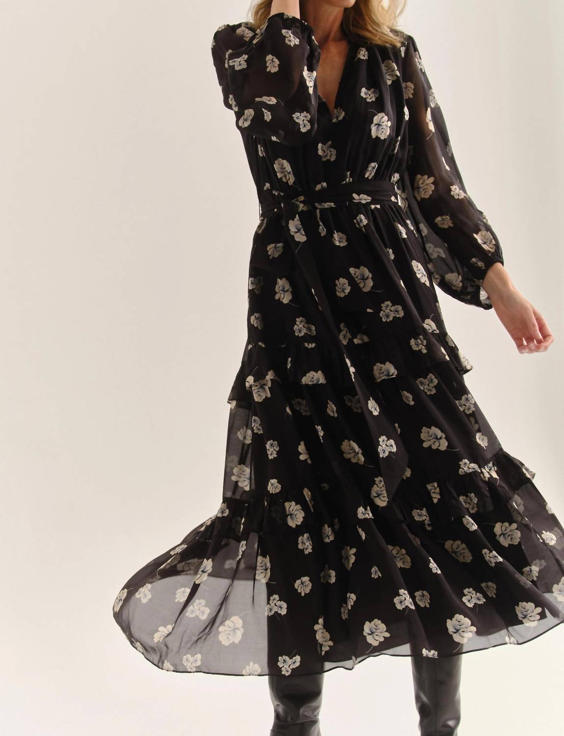Cartolina Nantucket - Lorelei Long Sleeve Dress
