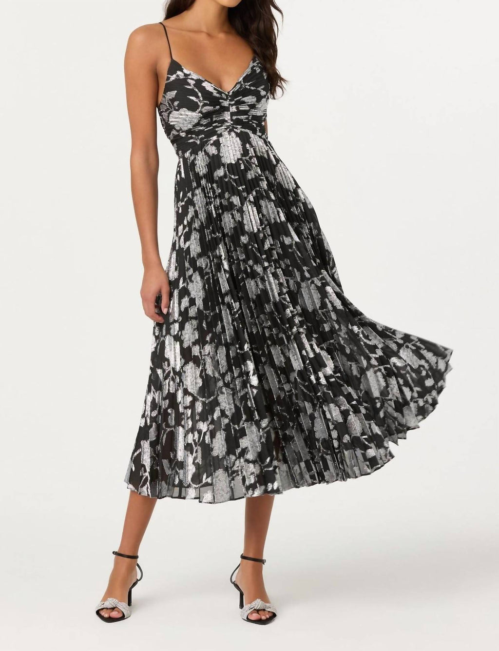 Astr - Saoirse Metallic Pleated Midi Dress