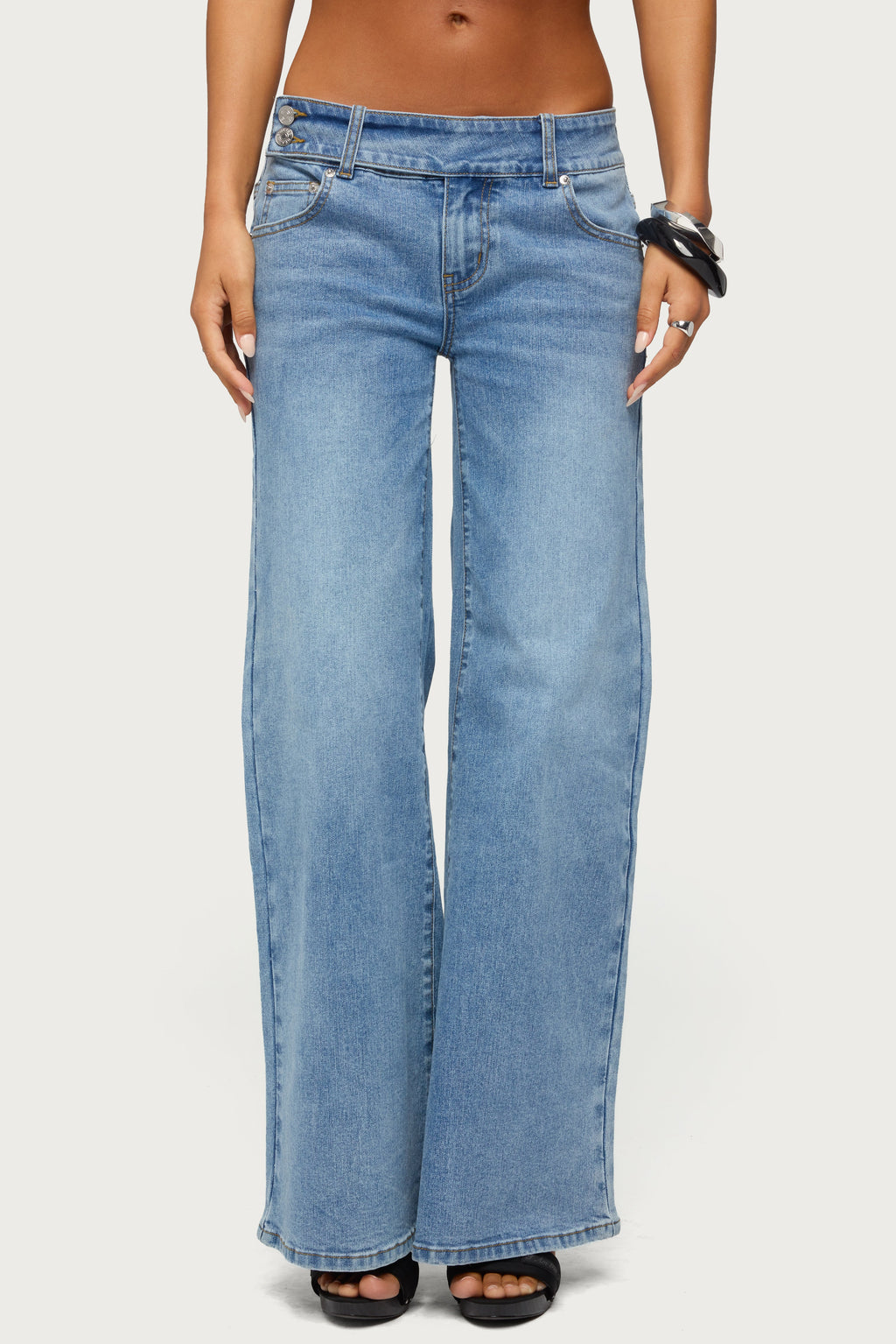 Dale Low Rise Straight Leg Stretchy Jeans