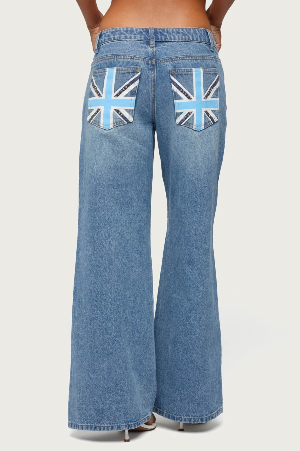 UK Cutie Low Rise Baggy Jeans