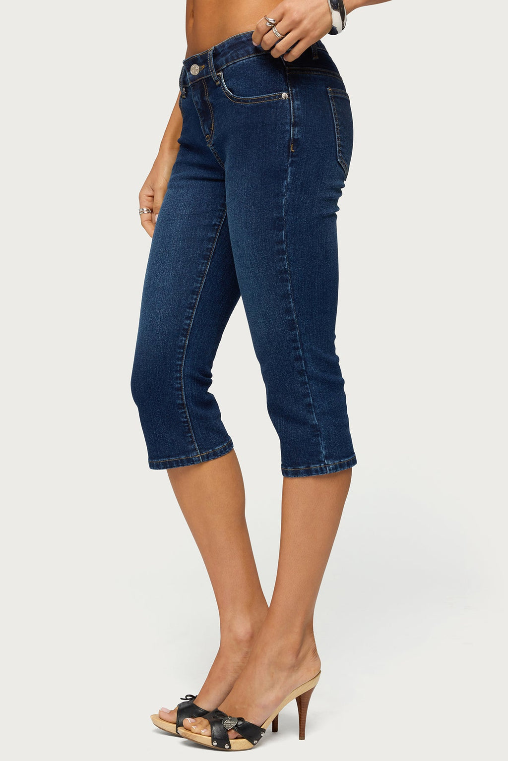 Fifer Low Rise Capri Jeans