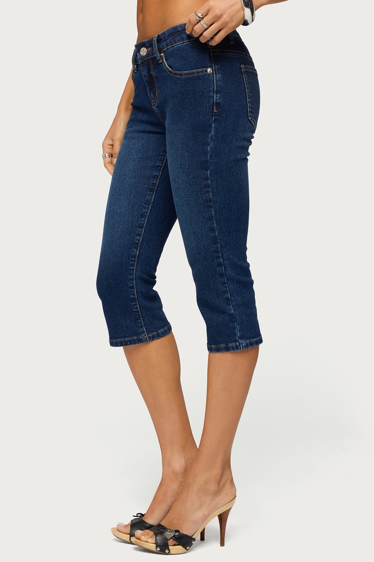 Fifer Low Rise Capri Jeans